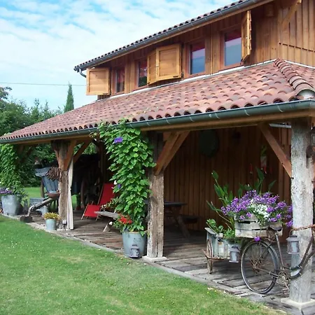 La Roulotte De La Vallee Du Lot Gæstehus Le Temple-sur-Lot